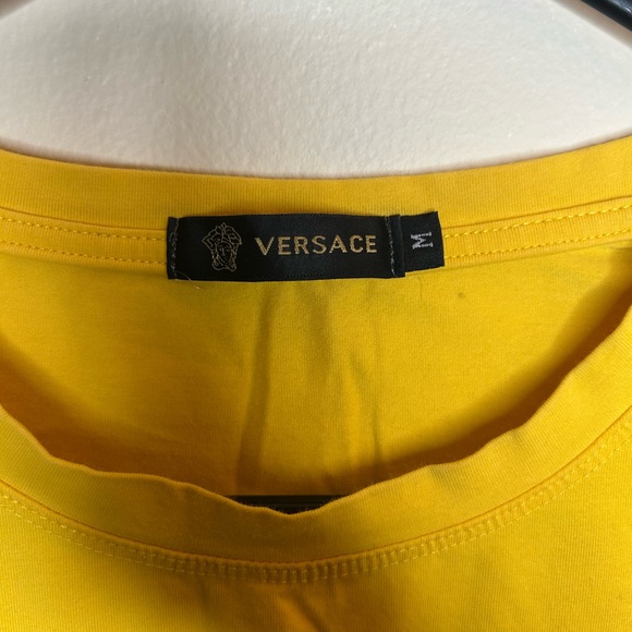 Versace Bold Yellow T-Shirt - Picture 3 of 5